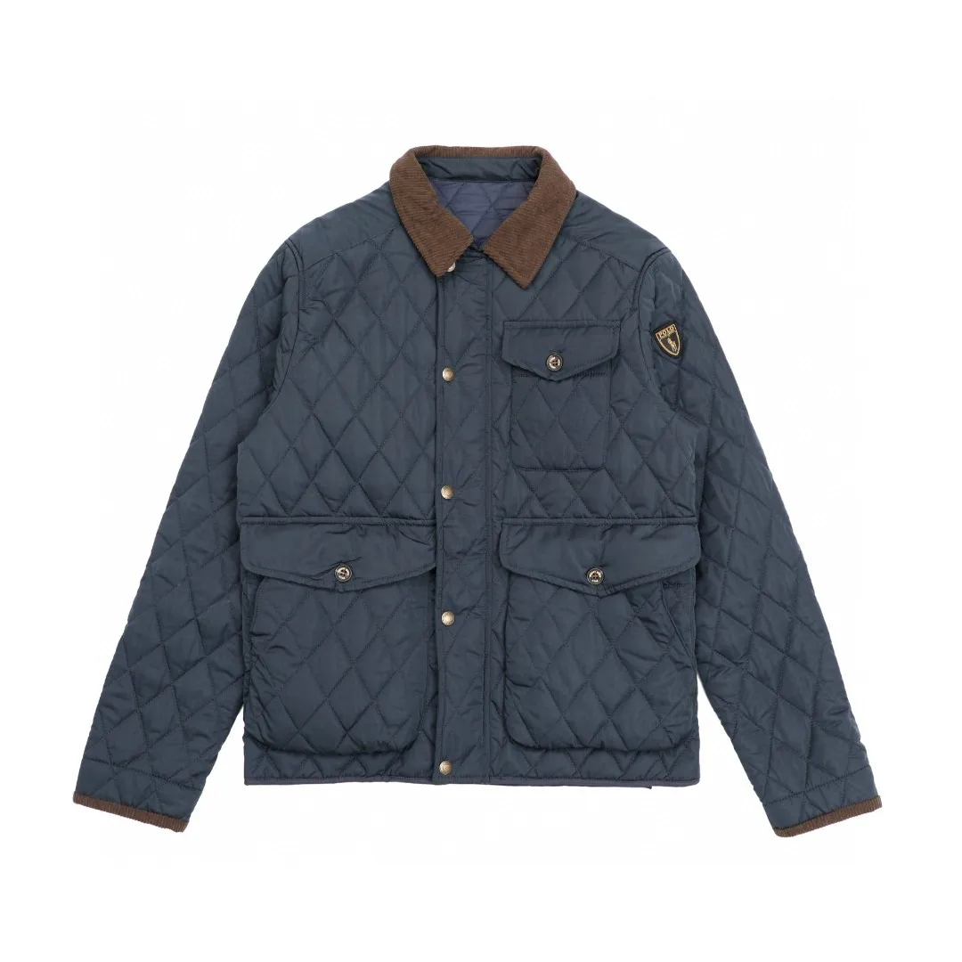 🅿️400 Ralph Lauren New Logo Logo Diamond Plaid Old Money Style Jacket Casual Couple Style Small Cotton Clothes 1️⃣Selected high-quality high-elastic cotton, internal and external integrated quilting technology with moderate thickness, encrypted high-quality quilting threads to integrate the fabrics into one! 2️⃣The workmanship details are perfectly controlled, the sleeves and shoulders are exquisitely embroidered with patches and small labels, the corduroy color-blocked lapels, and the multi-pocket design show off the details and highlight your personality! The version is simple but not simple! 3️⃣It is very youthful and energetic, and can be easily worn by both men and women. It is very in line with the fashion aesthetic concepts of today's young people! 4️⃣A full set of customized accessories, complete with three standards, same style for men and women, a must-have for couples! Color: black, navy blue Size: S, M, L, XL